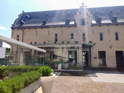 Sint-Truiden Hotel | KolMojen