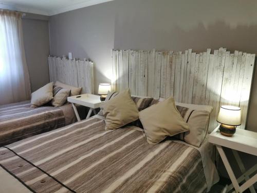 Vredenburg Apartment | Kom Kuier Self-Cater