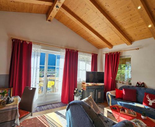 Hoefen Apartment | Komfort-Ferienwohnung Südbalkon, WOHNZIMMER, 2 SZ, ruhige Lage - TIROL