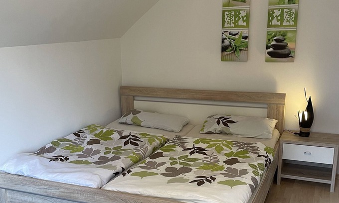 Sudstadt Apartment | Komfortable und Helle Wohnung mit Balkon in der Nähe von Stadt