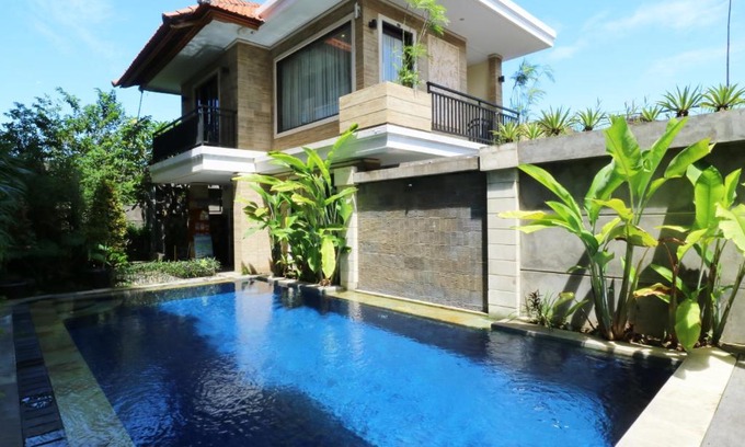 Downtown Kuta House | Kondra Premiere Guest House Kuta