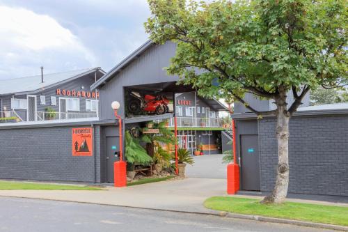 Jindabyne Hotel | Kookaburra Lodge