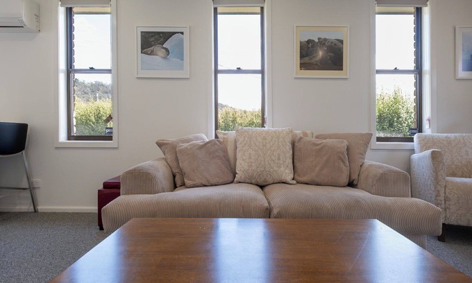 Bicheno Apartment | Kooringal - Freycinet Holiday Houses
