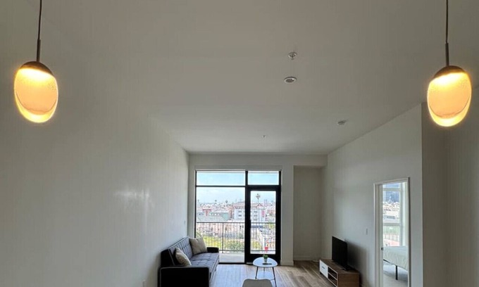 Wilshire Center Apartment | Koreatown 1 Bed + 1 Bath (ID240)