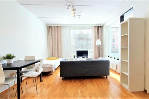 Tampere Apartment | Kotimaailma Apartments - saunallinen & parvekkeellinen kaksio - Verstaankatu