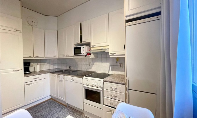 Lahti Apartment | Kotimaailma KotikaksioVesijk saunalla