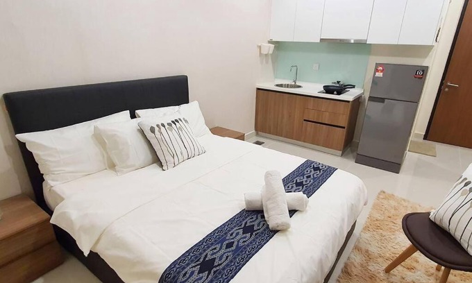Batu Lintang Apartment | KOZI Square New SGH Cozy Home 7A