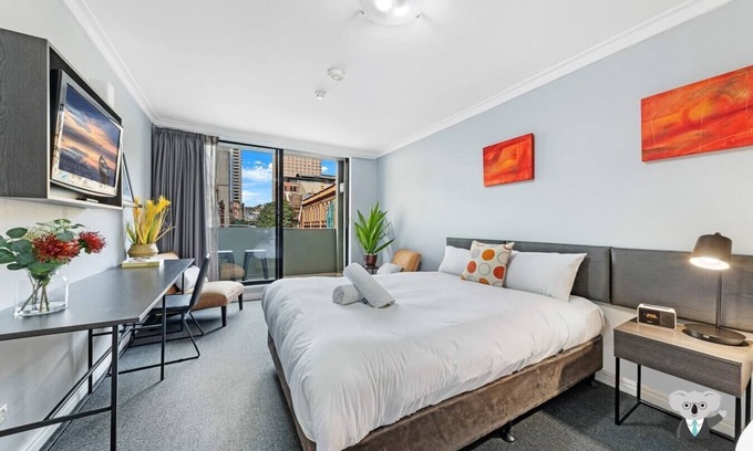 Haymarket Apartment | KozyGuru | Sydney CBD | 2 Bed Studio Free Wi-Fi