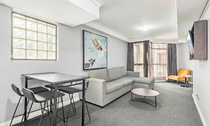 Haymarket Apartment | KozyGuru | Sydney CBD | Amazing 1Bed Apt
