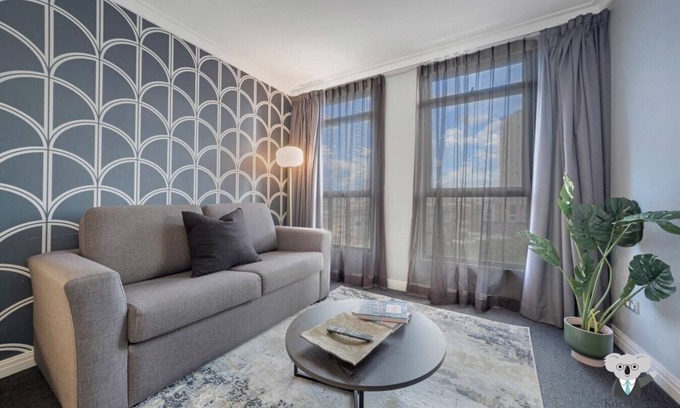 Haymarket Apartment | KozyGuru | Sydney CBD | Relaxing City Studio