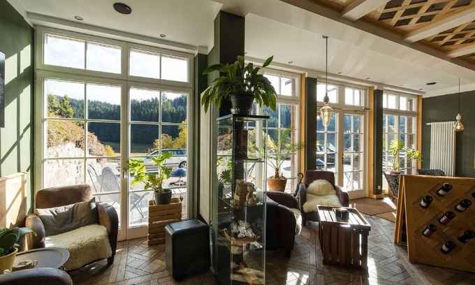 Furtwangen Hotel | Kräuter Chalet