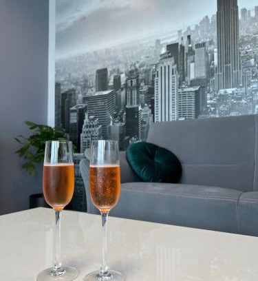 Latgale Suburb Apartment | Krasta Home apartament Parking & With CITY & RIVER VIEW
