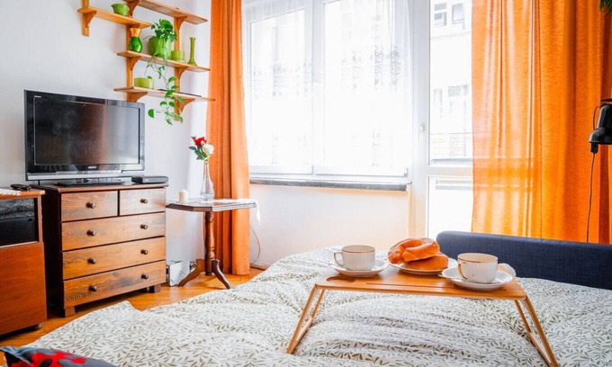 City Centre Apartment | Kraszewskiego Apt - Balcony, Park & River nearby