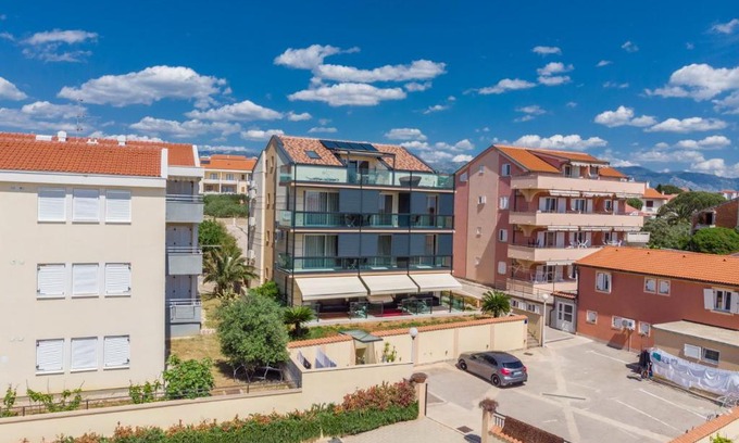 Stara Novalja Apartment | Kristal Paris Apartments