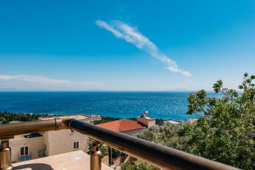 Dhermi Apartment | Kristianna Apartments
