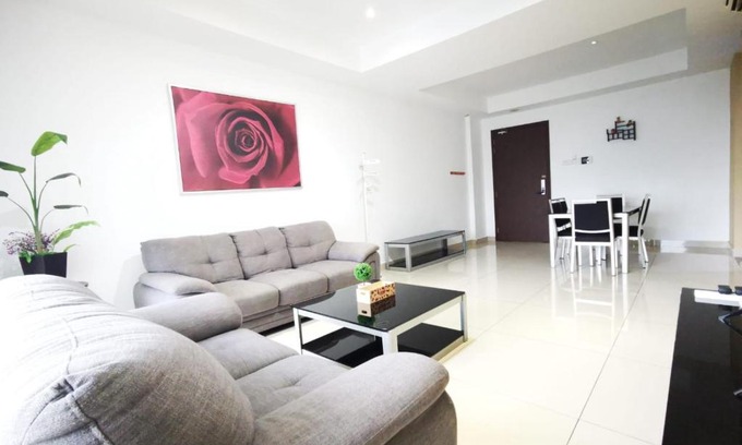 Taman Century Apartment | KSL Suites