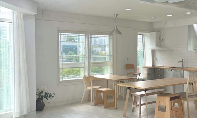 Seongnae-dong Apartment | KSPO, Asan Hosp. Olympic park, Super duplex for 10