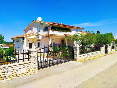 Valtura Apartment | Kuća za odmor - apartman Vito