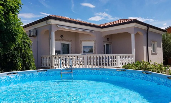 Radini Villa | Kuca za odmor " Michel "