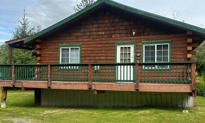 Homer Cabin | Kukak Bay Courtyard Room, Homer Floatplane Lodge