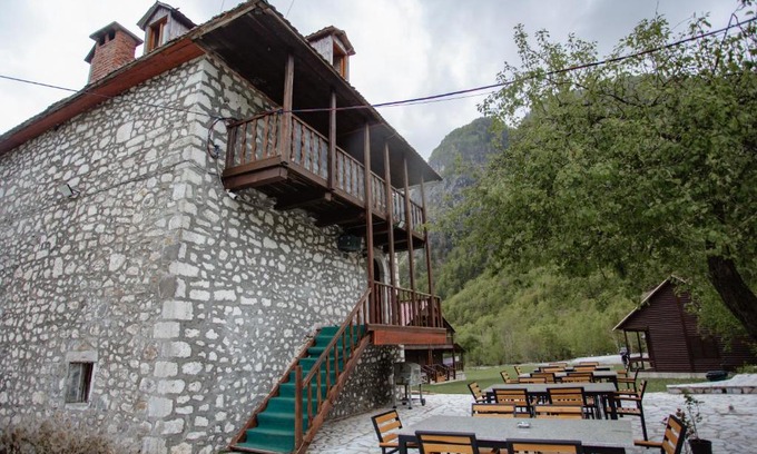 Shale House | Kulla Pracja Theth