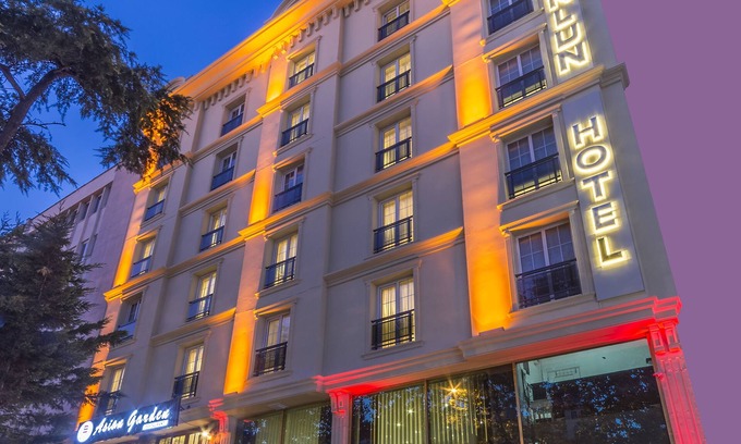 Topkapi Hotel | Kunlun Kensington Hotel