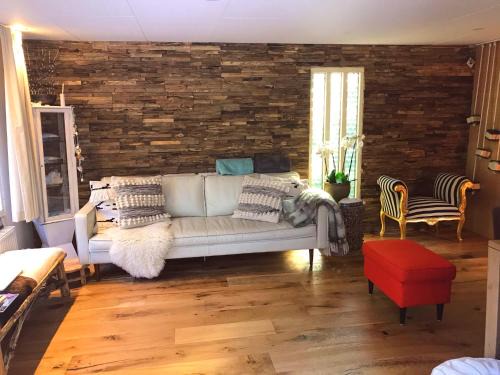 Bosgebied Hoenderloo Ski Chalet | Kunstenaars Boshuisje Veluwe