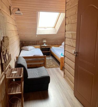 Kurenai House | Kurėnų Užeigos Svečių Namai