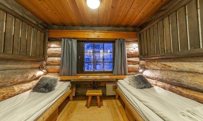Saariselka Cabin | Kuukkeli Log Houses Porakka Inn