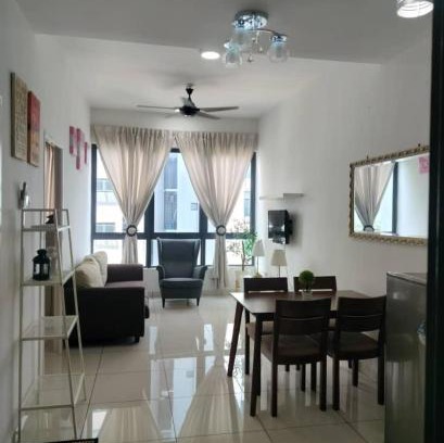 Semenyih Apartment | Kuzairy homestay