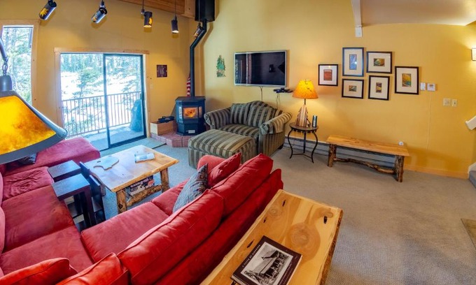 Kirkwood House | KW - Edelweiss 22