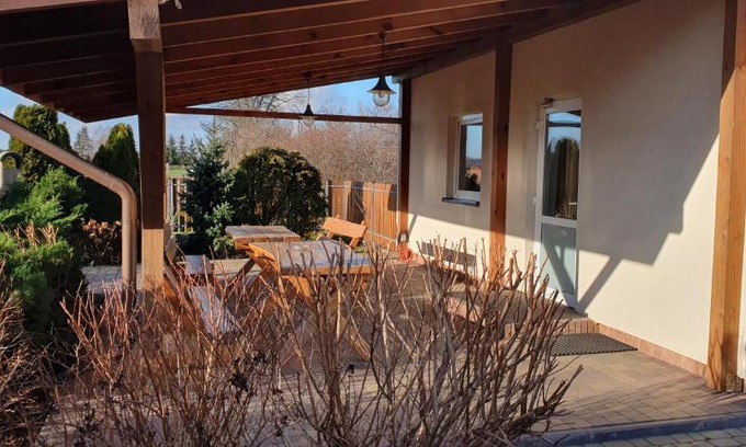 Zgierz House | Kwatera u Heni