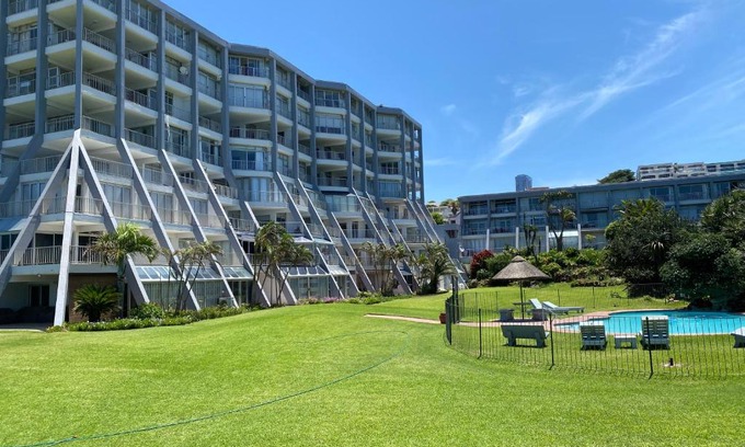 Umhlanga Apartment | Kyalanga Beachfront Apartment