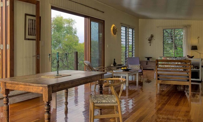 Orchid Beach House | Kyeema. Luxury Honeymoon Retreat Orchid Beach Fraser Island