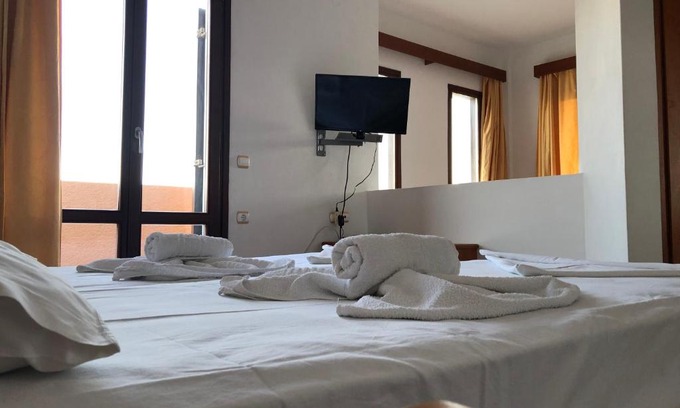 Marathokampos Apartment | Kyma Hotel