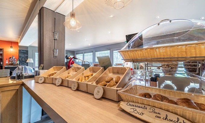 Mont-Saint-Aignan Hotel | KYRIAD ROUEN NORD - Mont-Saint-Aignan
