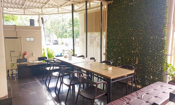 Darmo Hotel | Kyrie Hotel
