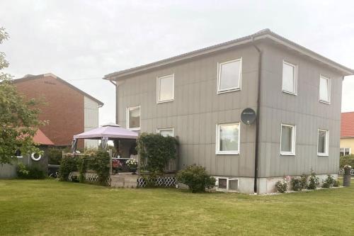 Vargarda Apartment | Lägenhet på 78 kvm 3 rok centralt i Vårgårda