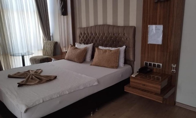 Akdeniz Hotel | LÜKS HOTEL