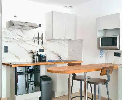 Ambronay Apartment | L'épi doré