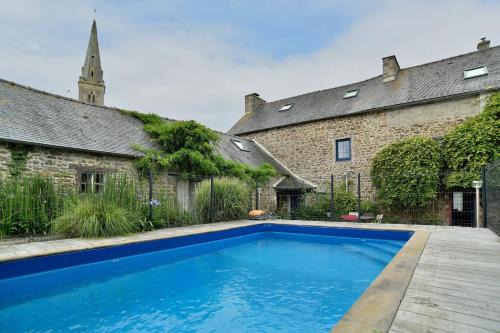 Saint-Lormel House | L'Aberma - Maison à la campagne au fil de l'eau