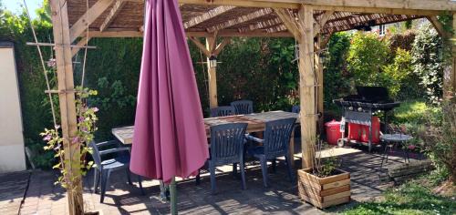 Bourron-Marlotte Bed & Breakfast | L'Alisier Chantant