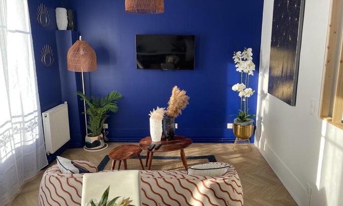 Juvisy-sur-Orge Apartment | L'AMAZONIE - Lovely apartment near to the train station and Orly Airport