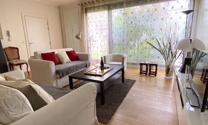 Quartier du Petit-Montrouge Apartment | L'appartement D'alésia
