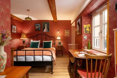Saint Nicolas - Charles III - Ville vieille - Trois Maisons - Leopold Apartment | L'Appartement d'Amélie