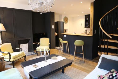 Saint-Maurice Pellevoisin Apartment | L'archipel