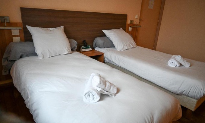 Arzacq-Arraziguet Hotel | L'auberge d'Alex