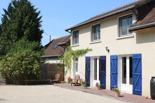 Faverolles Bed & Breakfast | L'autre Monde Chambres D'hôtes