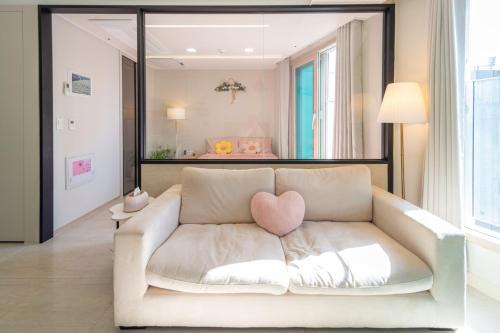 Suyeong-Gu Apartment | L'eau House