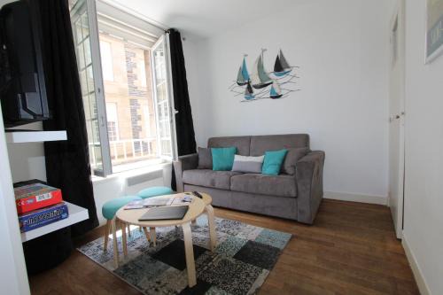 Intra Muros Apartment | L'Emeraude